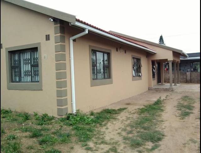 4 BEDROOM HOUSE FOR SALE IN INANDA GLEBE